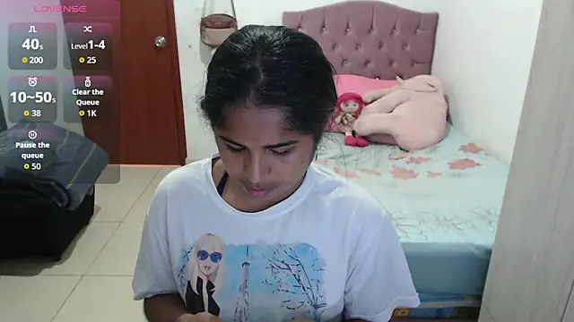 july-feria online show from October 31, 2025, 6:04 pm