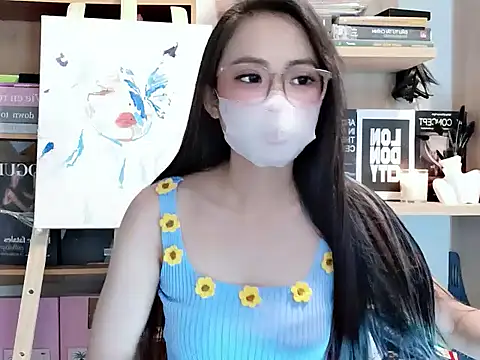 Snapshot of Lush-Office chatting on October 20, 2025, 8:26 am Lush-Office online show from October 20, 2025, 8:26 am