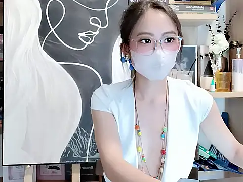 Snapshot of Lush-Office chatting on November 30, 2025, 8:15 am Lush-Office online show from November 30, 2025, 8:15 am