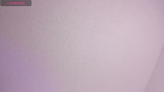 raven  white1 online show from March 11, 2025, 12:44 am