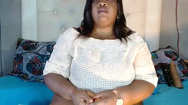 omalicha98 online show from April 11, 2026, 7:45 am