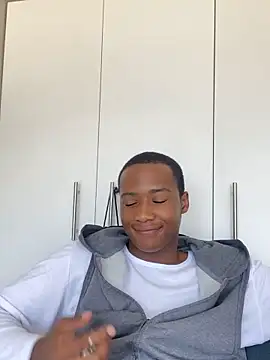 snotLoud online show from February 12, 2025, 9:10 am