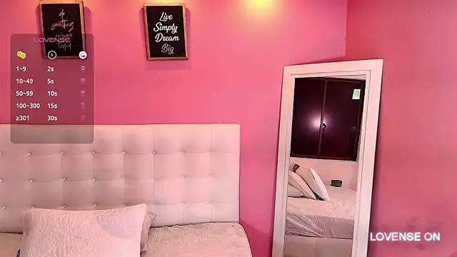 Snapshot of hot-littlechill chatting on January 29, 2025, 3:04 pm hot-littlechill online show from January 29, 2025, 3:04 pm