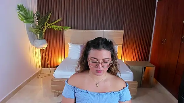 Snapshot of lilly_ass_ chatting on February 17, 2025, 10:49 pm lilly ass online show from February 17, 2025, 10:49 pm