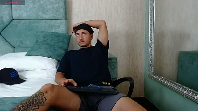 BrandonColee online show from March 13, 2025, 6:23 pm