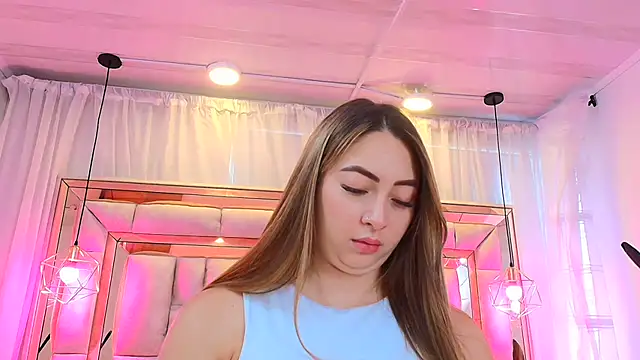 Snapshot of Katalina_Evans chatting on February 24, 2025, 6:58 pm Katalina Evans online show from February 24, 2025, 6:58 pm