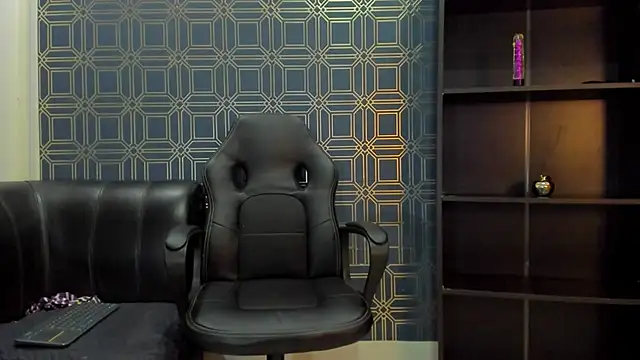 Snapshot of free_ryder chatting on January 11, 2025, 11:24 pm free ryder online show from January 11, 2025, 11:24 pm