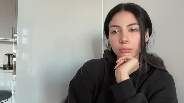 Snapshot of anaromeroxo chatting on January 30, 2025, 9:36 am anaromeroxo online show from January 30, 2025, 9:36 am