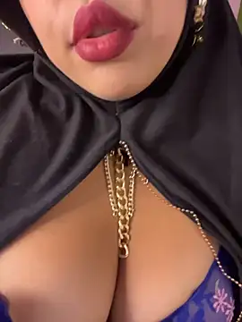 Snapshot of zahra_Jalid chatting on April 30, 2026, 8:38 pm zahra Jalid online show from April 30, 2026, 8:38 pm