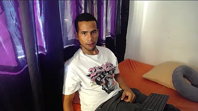 Morb69Erotic online show from January 19, 2025, 8:09 pm