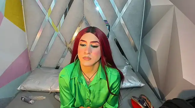 Snapshot of Georgina_Giio chatting on March 13, 2025, 4:49 am Georgina Giio online show from March 13, 2025, 4:49 am