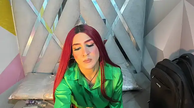 Snapshot of Georgina_Giio chatting on March 13, 2025, 10:57 am Georgina Giio online show from March 13, 2025, 10:57 am