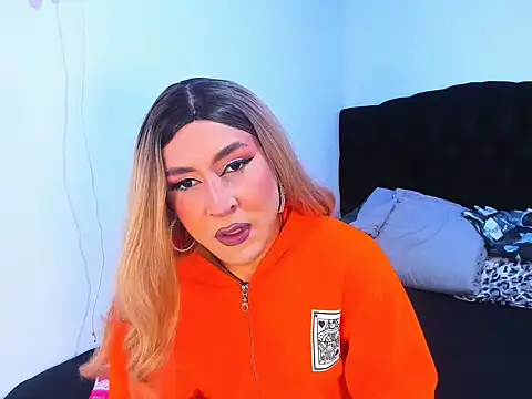 Snapshot of Georgina_Giio chatting on October 26, 2025, 9:26 pm Georgina Giio online show from October 26, 2025, 9:26 pm