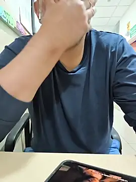 Inglphons online show from November 23, 2025, 5:39 am