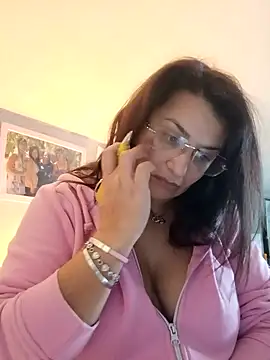 nelly88 xxx online show from February 26, 2025, 12:27 pm