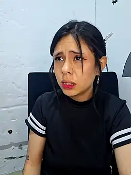 Snapshot of Hot_Nathi chatting on January 16, 2025, 1:48 am Hot Nathi online show from January 16, 2025, 1:48 am