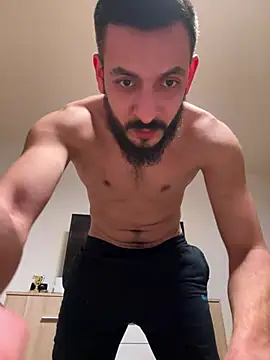 derbyo online show from February 11, 2025, 10:39 pm