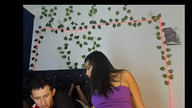 Snapshot of miaa--pervert chatting on January 22, 2025, 11:32 pm miaa--pervert online show from January 22, 2025, 11:32 pm