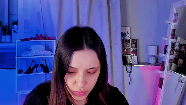 Sahara Shields online show from April 5, 2026, 9:49 am