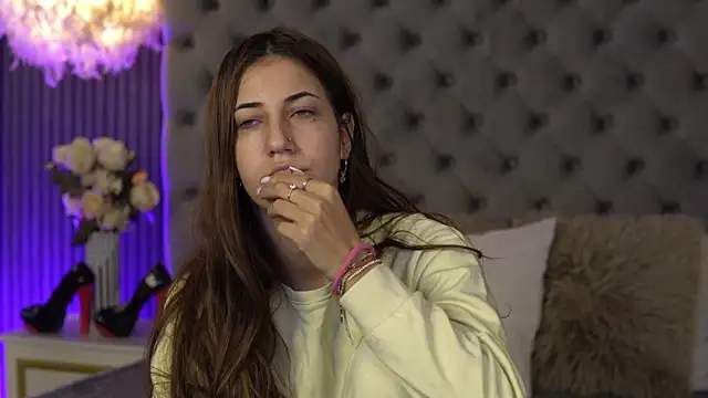 Snapshot of KeylaBlair chatting on March 10, 2026, 5:17 pm KeylaBlair online show from March 10, 2026, 5:17 pm