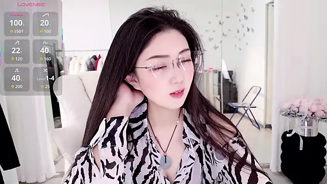 Snapshot of miaomiao-777 chatting on February 5, 2026, 4:41 am miaomiao-777 online show from February 5, 2026, 4:41 am