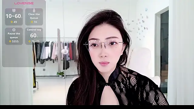 miaomiao-777 online show from November 25, 2025, 3:07 am