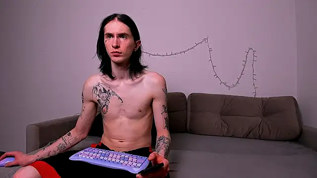 Snapshot of LadyTrep chatting on January 5, 2026, 7:39 pm LadyTrep online show from January 5, 2026, 7:39 pm