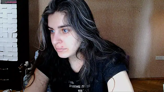 Snapshot of _Roselina_ chatting on February 12, 2026, 11:10 am Roselina online show from February 12, 2026, 11:10 am