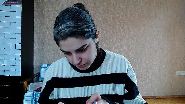 Snapshot of _Roselina_ chatting on January 17, 2026, 9:02 am Roselina online show from January 17, 2026, 9:02 am