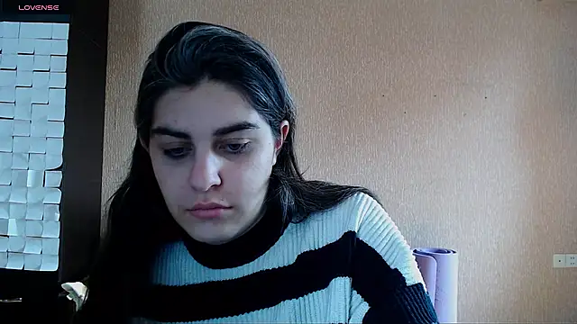 Snapshot of _Roselina_ chatting on February 14, 2026, 8:14 am Roselina online show from February 14, 2026, 8:14 am