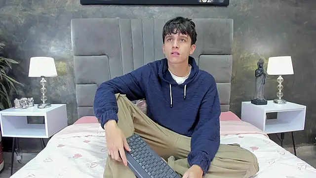 bruce hans online show from February 27, 2026, 11:43 am