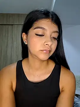 Snapshot of IslaBlaze chatting on April 9, 2026, 7:31 pm IslaBlaze online show from April 9, 2026, 7:31 pm