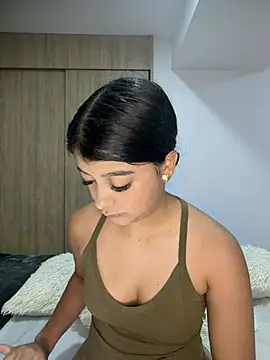 IslaBlaze online show from July 11, 2026, 1:22 pm