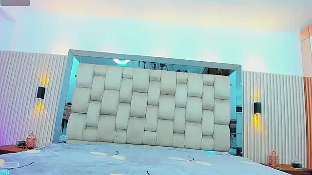 pocahontas pow online show from November 14, 2025, 12:20 pm