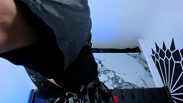 Snapshot of EthaanCox chatting on March 12, 2026, 9:30 pm EthaanCox online show from March 12, 2026, 9:30 pm