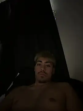 Snapshot of Daddywick chatting on April 10, 2026, 6:15 pm Daddywick online show from April 10, 2026, 6:15 pm