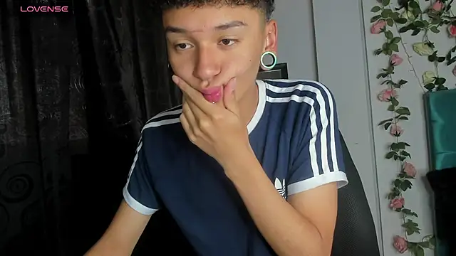 Darius hot online show from February 8, 2025, 12:39 pm