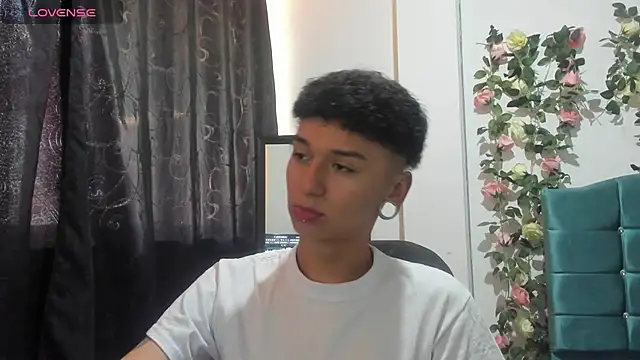 Darius hot online show from January 21, 2025, 8:32 pm