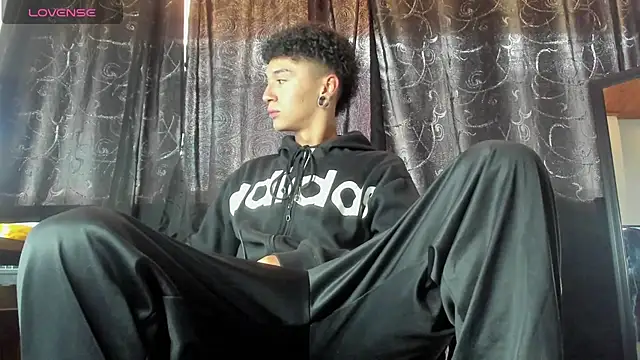 Darius hot online show from February 16, 2025, 3:48 pm