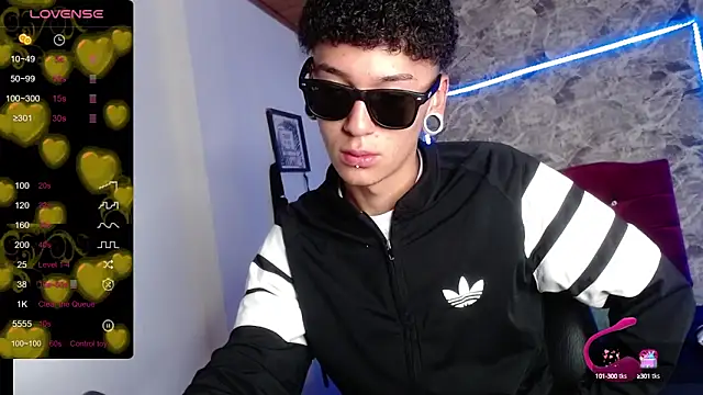 Darius hot online show from March 8, 2025, 1:36 pm