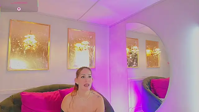 Snapshot of scarlette69 chatting on April 8, 2026, 8:10 pm scarlette69 online show from April 8, 2026, 8:10 pm