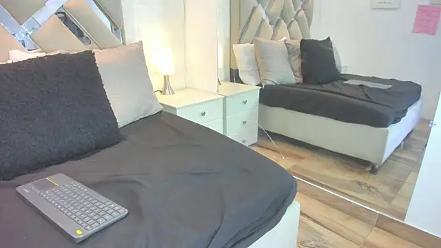 raquell moore online show from January 9, 2026, 3:52 pm