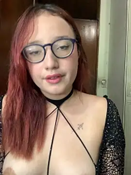 Chelita 18 online show from May 16, 2026, 2:10 am