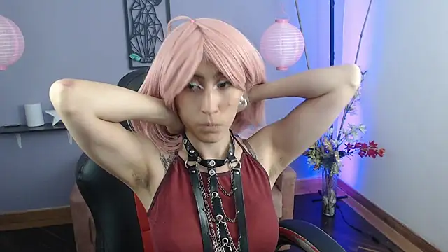 Snapshot of miss_moonlight chatting on February 17, 2025, 9:00 pm miss moonlight online show from February 17, 2025, 9:00 pm