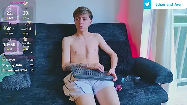 Snapshot of ethan_and_ava chatting on October 23, 2025, 2:49 pm ethan and ava online show from October 23, 2025, 2:49 pm