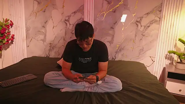 vanilla hot online show from January 8, 2026, 7:20 pm