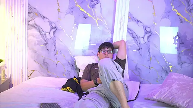 Snapshot of vanilla_hot chatting on October 12, 2025, 7:26 pm vanilla hot online show from October 12, 2025, 7:26 pm