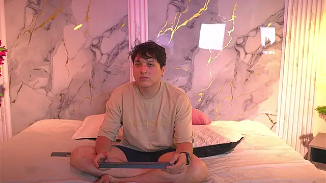 Snapshot of vanilla_hot chatting on November 25, 2025, 7:25 pm vanilla hot online show from November 25, 2025, 7:25 pm