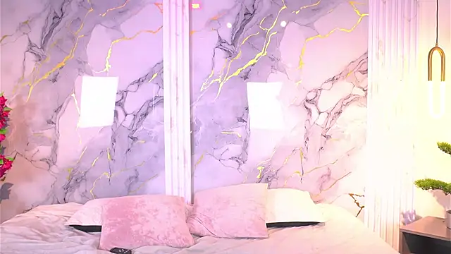 Snapshot of vanilla_hot chatting on November 22, 2025, 8:40 pm vanilla hot online show from November 22, 2025, 8:40 pm