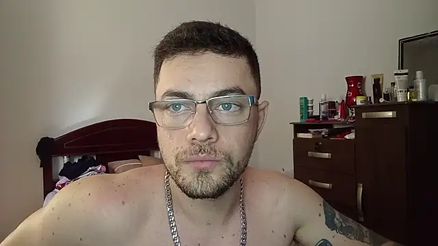 Dyllan   online show from May 25, 2026, 2:38 pm